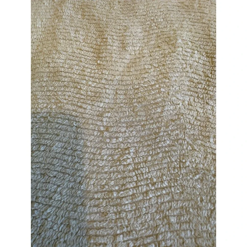 Vintage Chenille Bedspread Fringed Full Size 104